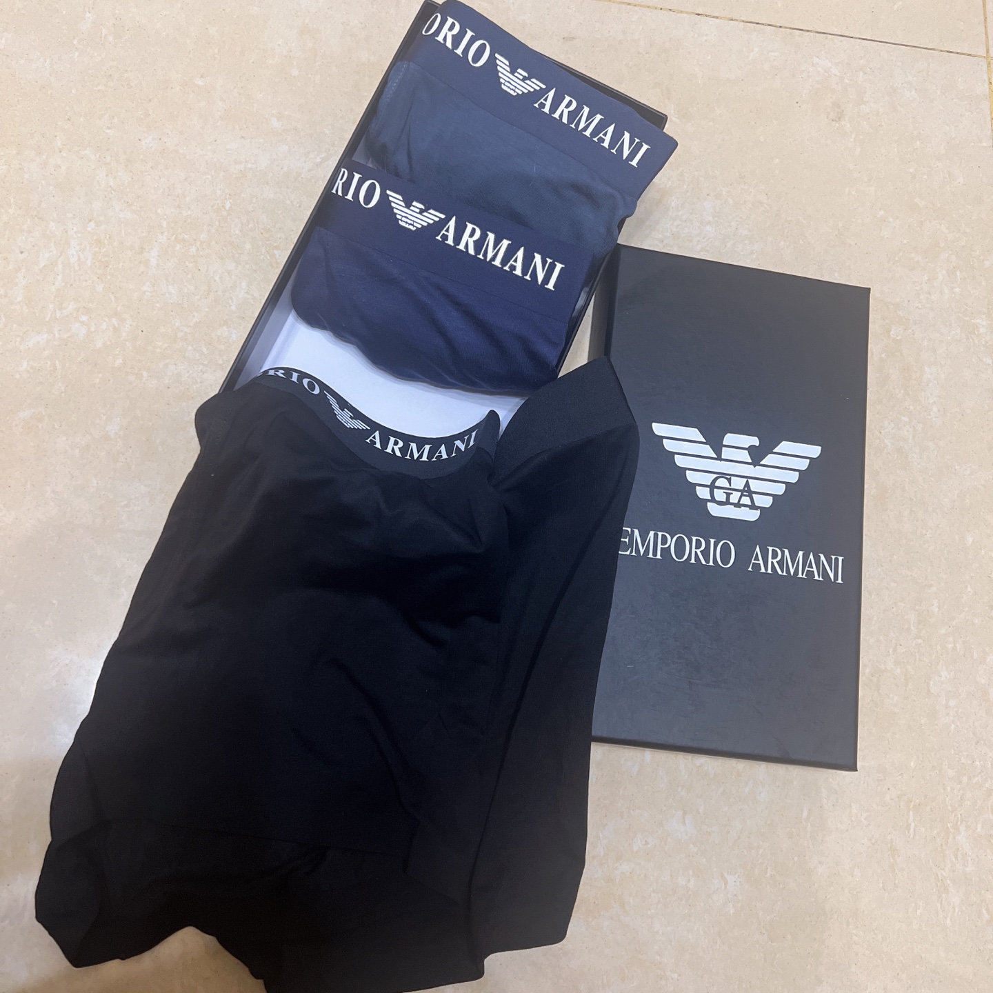  2025 Armani新品阿玛尼 高级定制 专柜同步 绝对要自留的好东西，原单同步在售，意大利国宝级品