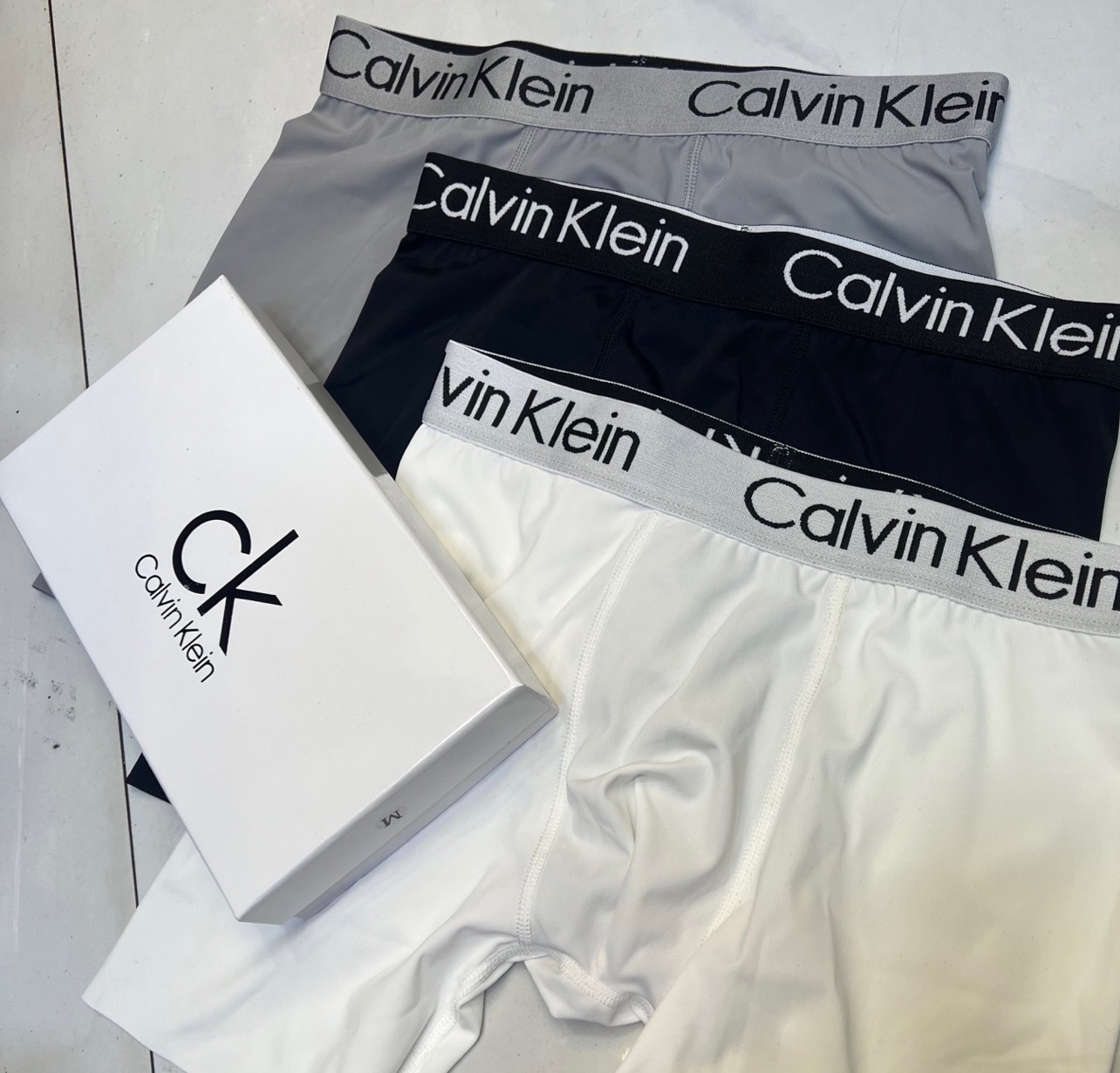 新品长款！Calvin Klein！原单品质！精品盒装男士内裤！外贸国外订单，高品质，真丝无痕切割工艺 