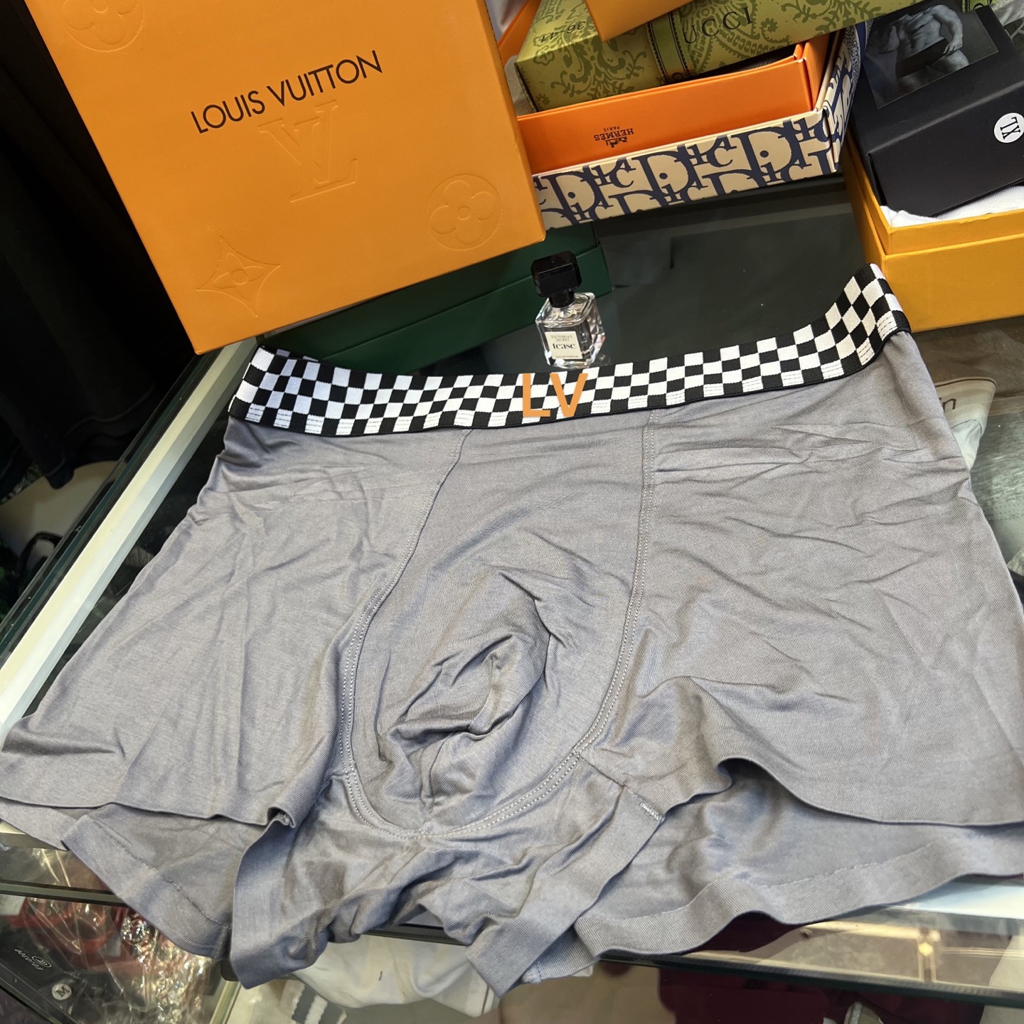 2026新品！LV 路易威登 原单品质！专柜同步精品盒装男士内裤！外贸国外订单，高品质，莫代尔无痕切割工