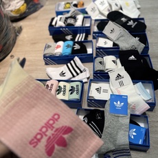 2026 new adidas 💛配包装Adidas 阿迪达斯三叶草 漂亮穿搭)新款经典中短款堆堆袜袜子 2026 new adidas 💛配包装Adidas 阿迪达斯三叶草 漂亮穿搭)新款经典中短款堆堆袜袜子