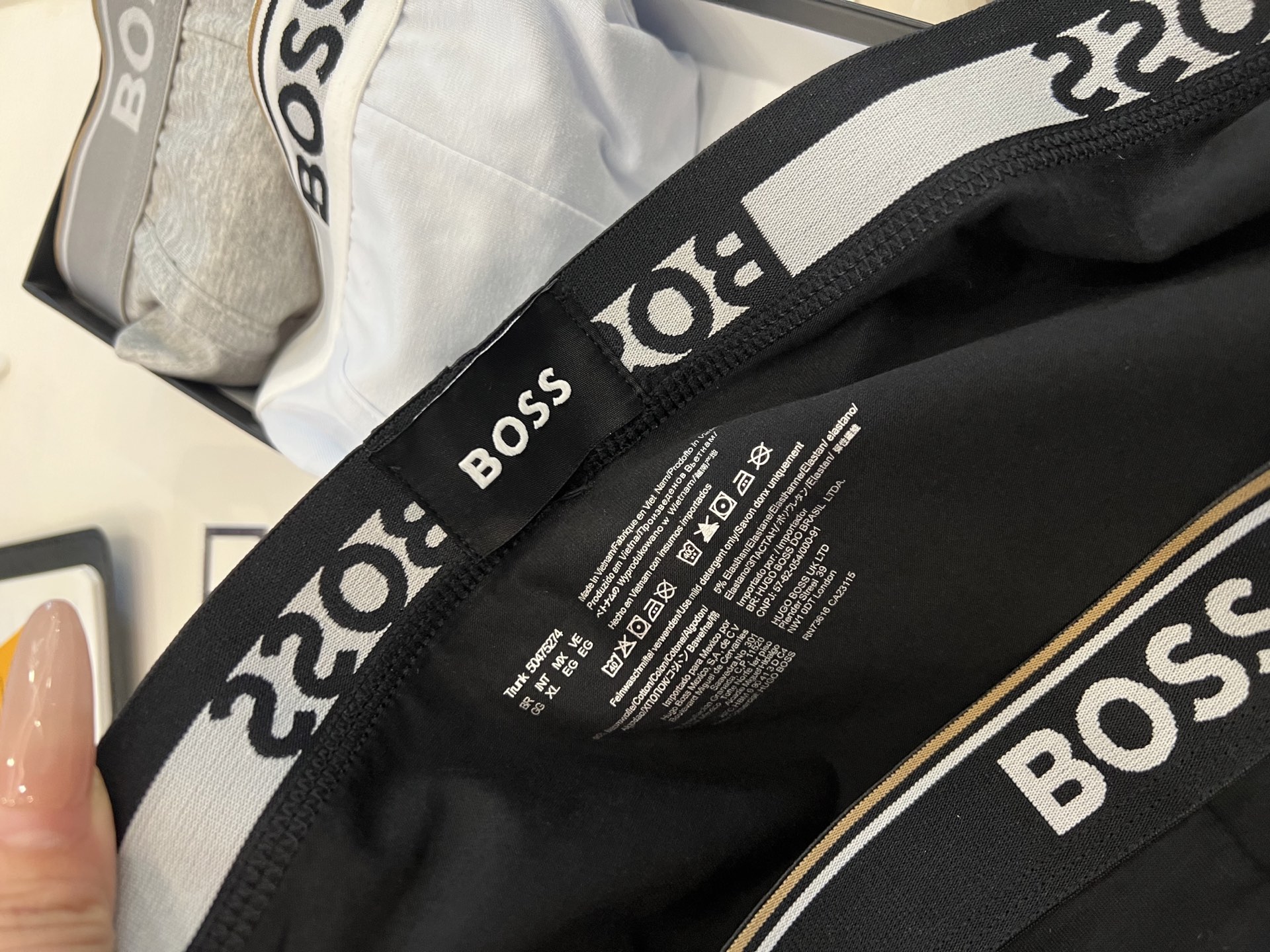 新品2026（BOSS）专柜最新款，高级纯棉 最新走秀同款，绝对的原单品质，全手工切割工艺   专柜订制