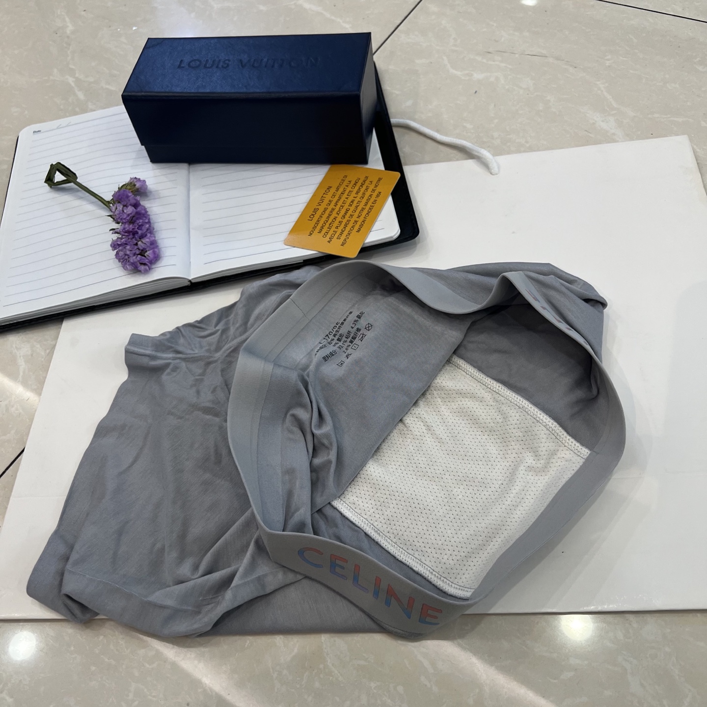 新品升级2026celine塞琳）专柜最新款，高级最新走秀同款，绝对的原单品质，全手工切割工艺   专柜