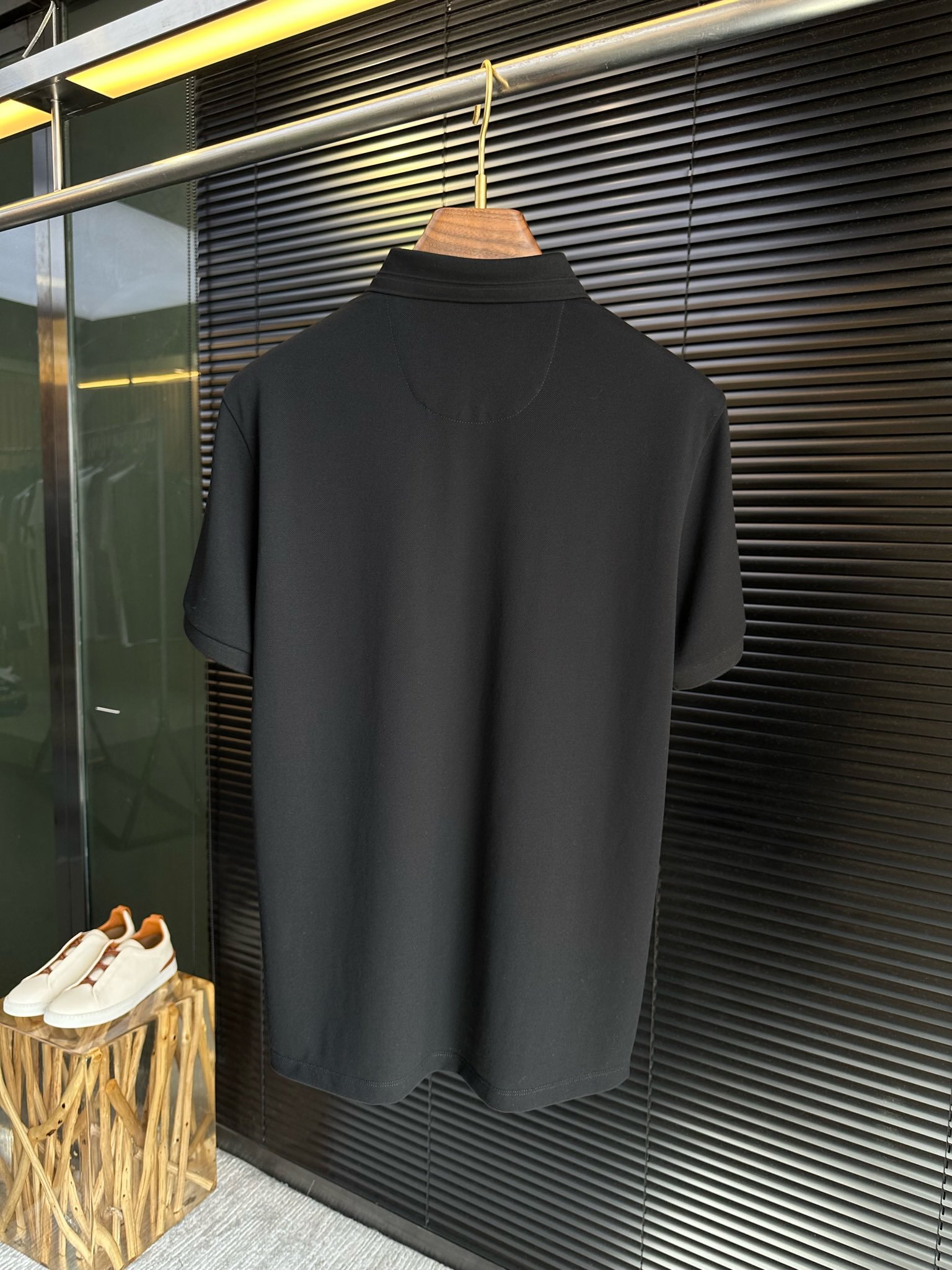 Pra&普拉哒2024SS新款Polo衫柜子最新款采用定制棉再生纤维素纤维聚酯纤维混纺面料抗皱吸汗速干自