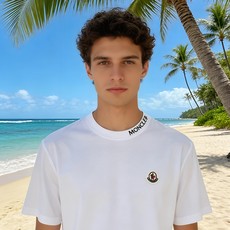 🐴《蒙口 Moncler》VIP高级定制! 2026春夏季新款短袖。这款T恤是夏季男装系列新品,采用丝光 🐴《蒙口 Moncler》VIP高级定制! 2026春夏季新款短袖。这款T恤是夏季男装系列新品,采用丝光