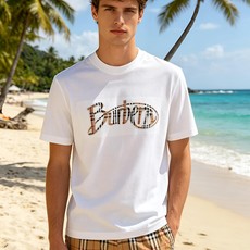 🐴《巴宝莉 Burberry》VIP高级定制! 2026春夏季新款短袖。这款T恤是夏季男装系列新品,采用 🐴《巴宝莉 Burberry》VIP高级定制! 2026春夏季新款短袖。这款T恤是夏季男装系列新品,采用