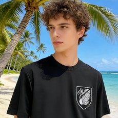 🐴《路易威登 LV》VIP高级定制! 2026春夏季新款短袖。这款T恤是夏季男装系列新品,采用丝光工艺进 🐴《路易威登 LV》VIP高级定制! 2026春夏季新款短袖。这款T恤是夏季男装系列新品,采用丝光工艺进
