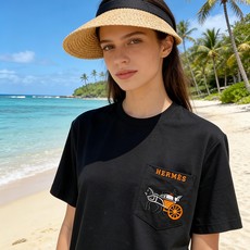 🐴《爱马仕 HERMES》VIP高级定制! 2026春夏季新款短袖。这款T恤是夏季男装系列新品,采用丝光 🐴《爱马仕 HERMES》VIP高级定制! 2026春夏季新款短袖。这款T恤是夏季男装系列新品,采用丝光