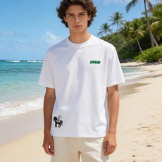 🐴《迪奥 Dior》VIP高级定制! 2026春夏季新款短袖。这款T恤是夏季男装系列新品,采用丝光工艺进 🐴《迪奥 Dior》VIP高级定制! 2026春夏季新款短袖。这款T恤是夏季男装系列新品,采用丝光工艺进