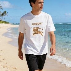🐴《巴宝莉 Burberry》VIP高级定制! 2026春夏季新款短袖。这款T恤是夏季男装系列新品,采用 🐴《巴宝莉 Burberry》VIP高级定制! 2026春夏季新款短袖。这款T恤是夏季男装系列新品,采用