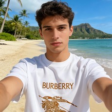 🐴《巴宝莉 Burberry》VIP高级定制! 2026春夏季新款短袖。这款T恤是夏季男装系列新品,采用 🐴《巴宝莉 Burberry》VIP高级定制! 2026春夏季新款短袖。这款T恤是夏季男装系列新品,采用