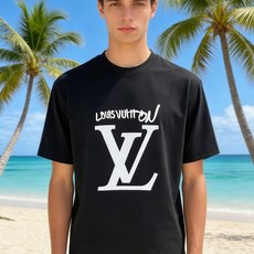 🐴《路易威登 LV》VIP高级定制! 2026春夏季新款短袖。这款T恤是夏季男装系列新品,采用丝光工艺进 🐴《路易威登 LV》VIP高级定制! 2026春夏季新款短袖。这款T恤是夏季男装系列新品,采用丝光工艺进