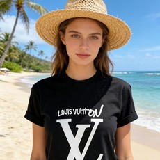 🐴《路易威登 LV》VIP高级定制! 2026春夏季新款短袖。这款T恤是夏季男装系列新品,采用丝光工艺进 🐴《路易威登 LV》VIP高级定制! 2026春夏季新款短袖。这款T恤是夏季男装系列新品,采用丝光工艺进