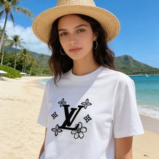 🐴《路易威登 LV》VIP高级定制! 2026春夏季新款短袖。这款T恤是夏季男装系列新品,采用丝光工艺进 🐴《路易威登 LV》VIP高级定制! 2026春夏季新款短袖。这款T恤是夏季男装系列新品,采用丝光工艺进