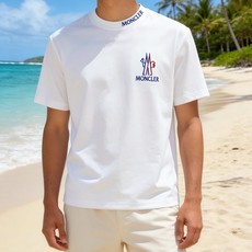 🐴《蒙口 Moncler》VIP高级定制! 2026春夏季新款短袖。这款T恤是夏季男装系列新品,采用丝光 🐴《蒙口 Moncler》VIP高级定制! 2026春夏季新款短袖。这款T恤是夏季男装系列新品,采用丝光