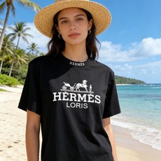 🐴《爱马仕 HERMES》VIP高级定制! 2026春夏季新款短袖。这款T恤是夏季男装系列新品,采用丝光 🐴《爱马仕 HERMES》VIP高级定制! 2026春夏季新款短袖。这款T恤是夏季男装系列新品,采用丝光