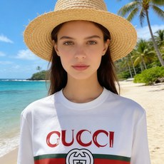 🐴《古奇 GUCCI》VIP高级定制! 2026春夏季新款短袖。这款T恤是夏季男装系列新品,采用丝光工艺 🐴《古奇 GUCCI》VIP高级定制! 2026春夏季新款短袖。这款T恤是夏季男装系列新品,采用丝光工艺