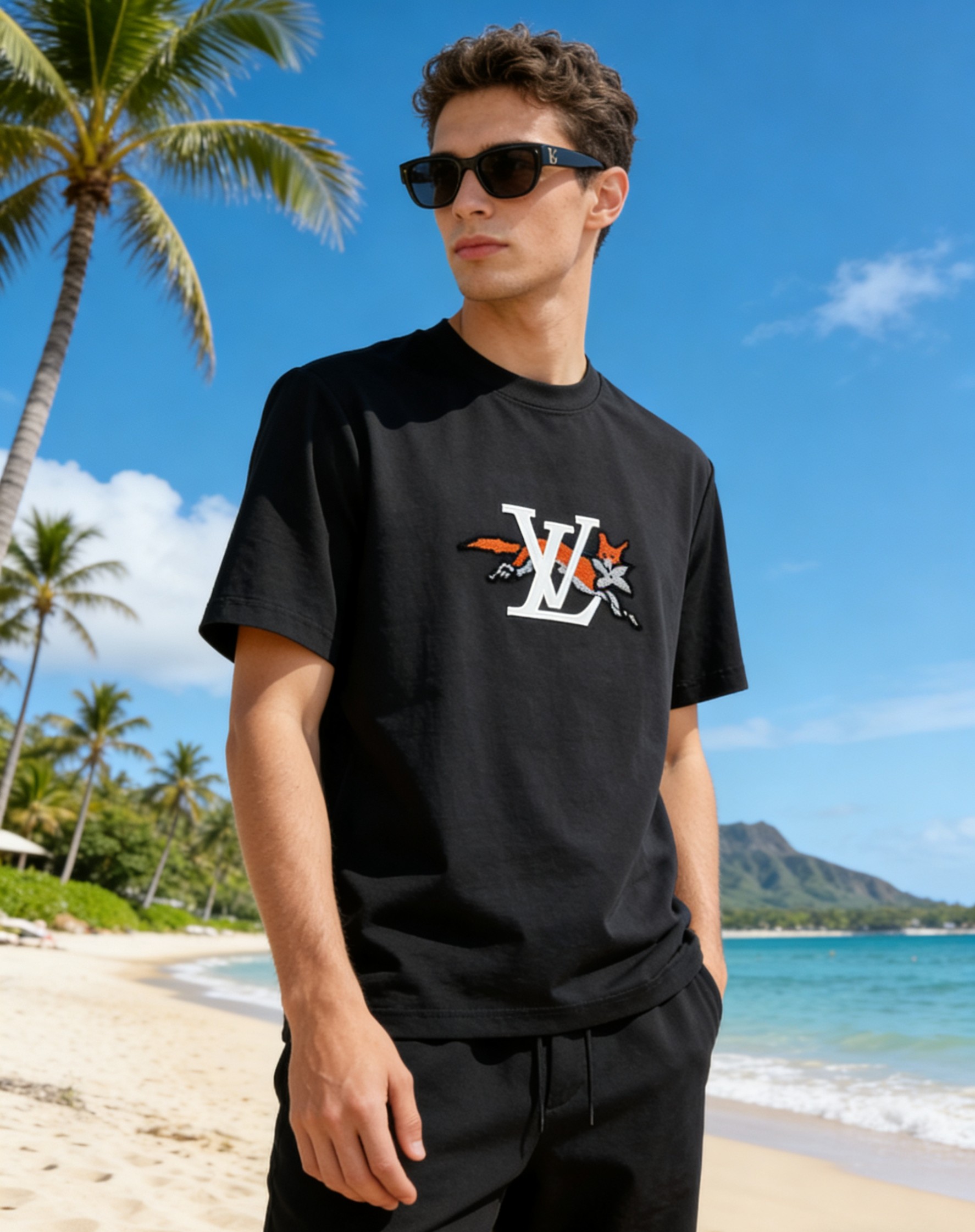 🐴《路易威登 LV》VIP高级定制！ 2026春夏季新款短袖。这款T恤是夏季男装系列新品，采用丝光工艺进