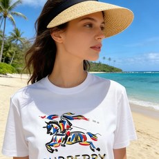 🐴《巴宝莉 Burberry》VIP高级定制! 2026春夏季新款短袖。这款T恤是夏季男装系列新品,采用 🐴《巴宝莉 Burberry》VIP高级定制! 2026春夏季新款短袖。这款T恤是夏季男装系列新品,采用