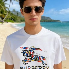 🐴《巴宝莉 Burberry》VIP高级定制! 2026春夏季新款短袖。这款T恤是夏季男装系列新品,采用 🐴《巴宝莉 Burberry》VIP高级定制! 2026春夏季新款短袖。这款T恤是夏季男装系列新品,采用