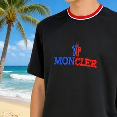 🐴《蒙口 Moncler》VIP高级定制! 2026春夏季新款短袖。这款T恤是夏季男装系列新品,采用丝光 🐴《蒙口 Moncler》VIP高级定制! 2026春夏季新款短袖。这款T恤是夏季男装系列新品,采用丝光