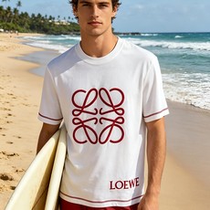 🐴《罗意威 LOEWE》VIP高级定制! 2026春夏季新款短袖。这款T恤是夏季男装系列新品,采用丝光工 🐴《罗意威 LOEWE》VIP高级定制! 2026春夏季新款短袖。这款T恤是夏季男装系列新品,采用丝光工