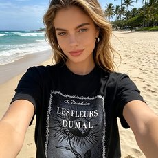 🐴《迪奥 Dior》VIP高级定制! 2026春夏季新款短袖。这款T恤是夏季男装系列新品,采用丝光工艺进 🐴《迪奥 Dior》VIP高级定制! 2026春夏季新款短袖。这款T恤是夏季男装系列新品,采用丝光工艺进