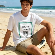 🐴《迪奥 Dior》VIP高级定制! 2026春夏季新款短袖。这款T恤是夏季男装系列新品,采用丝光工艺进 🐴《迪奥 Dior》VIP高级定制! 2026春夏季新款短袖。这款T恤是夏季男装系列新品,采用丝光工艺进
