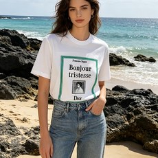 🐴《迪奥 Dior》VIP高级定制! 2026春夏季新款短袖。这款T恤是夏季男装系列新品,采用丝光工艺进 🐴《迪奥 Dior》VIP高级定制! 2026春夏季新款短袖。这款T恤是夏季男装系列新品,采用丝光工艺进