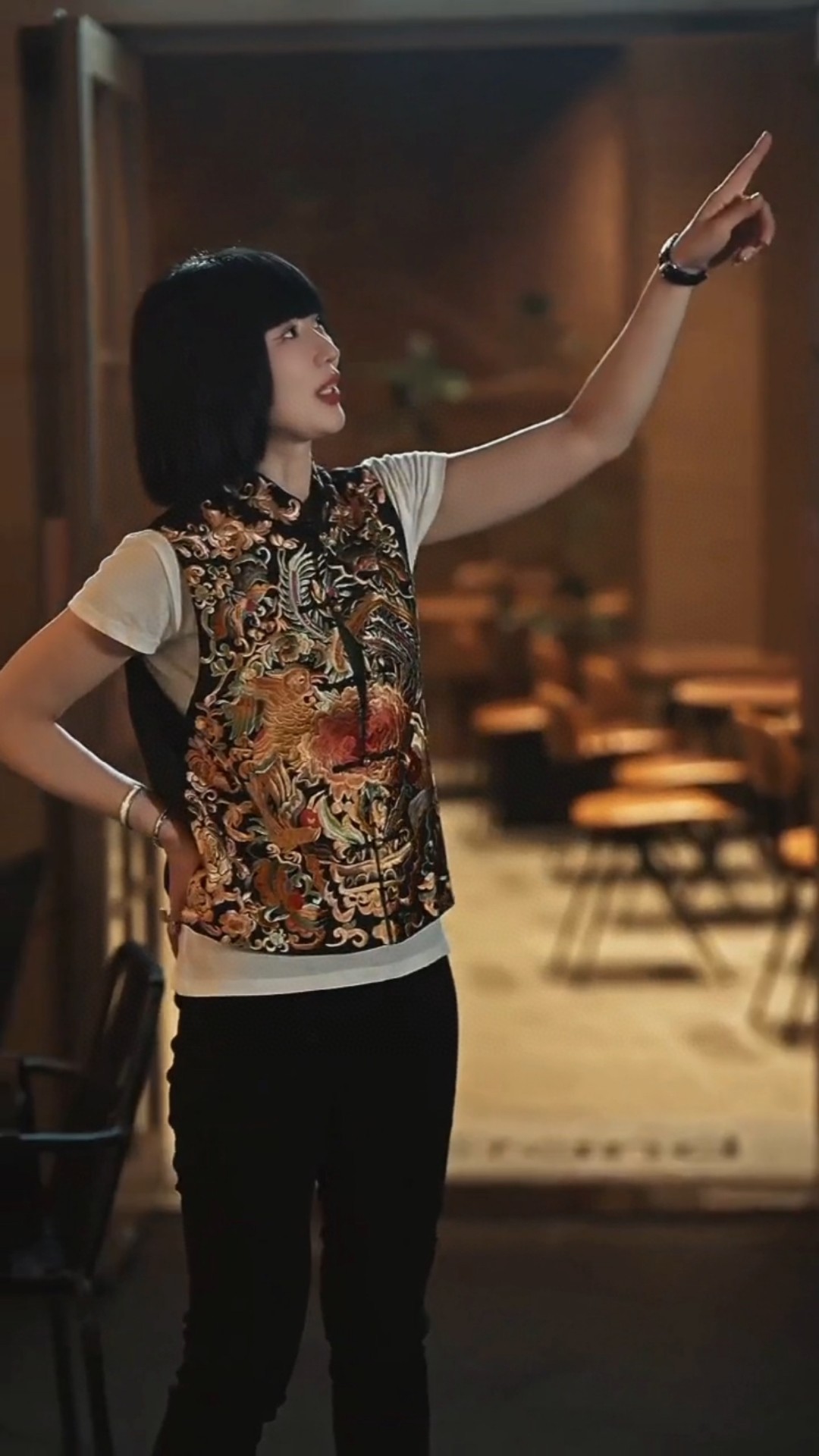 High-End Women’s Clothing Featuring New DG Packaging and Chinese Embroidered Accents - 图片 4