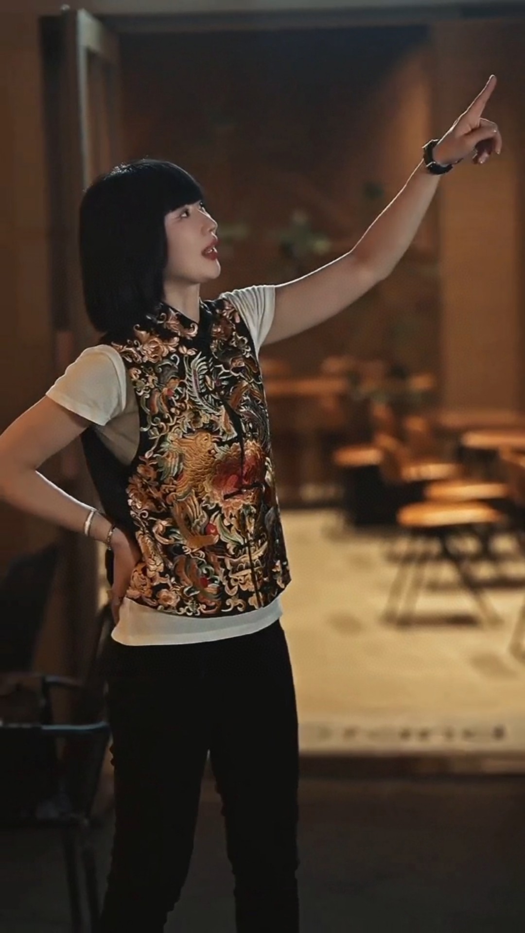 High-End Women’s Clothing Featuring New DG Packaging and Chinese Embroidered Accents - 图片 7