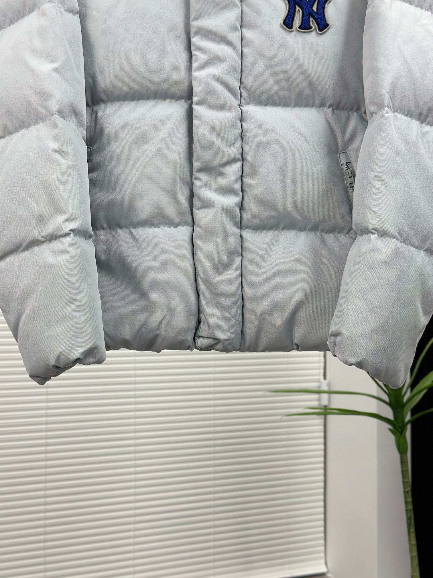 MLB Varsity School Towels Embroidered with Hat and Feathers in QX 7518 Section - 图片 8