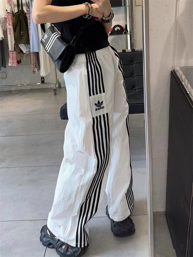 Ad  阔腿裤服装 4