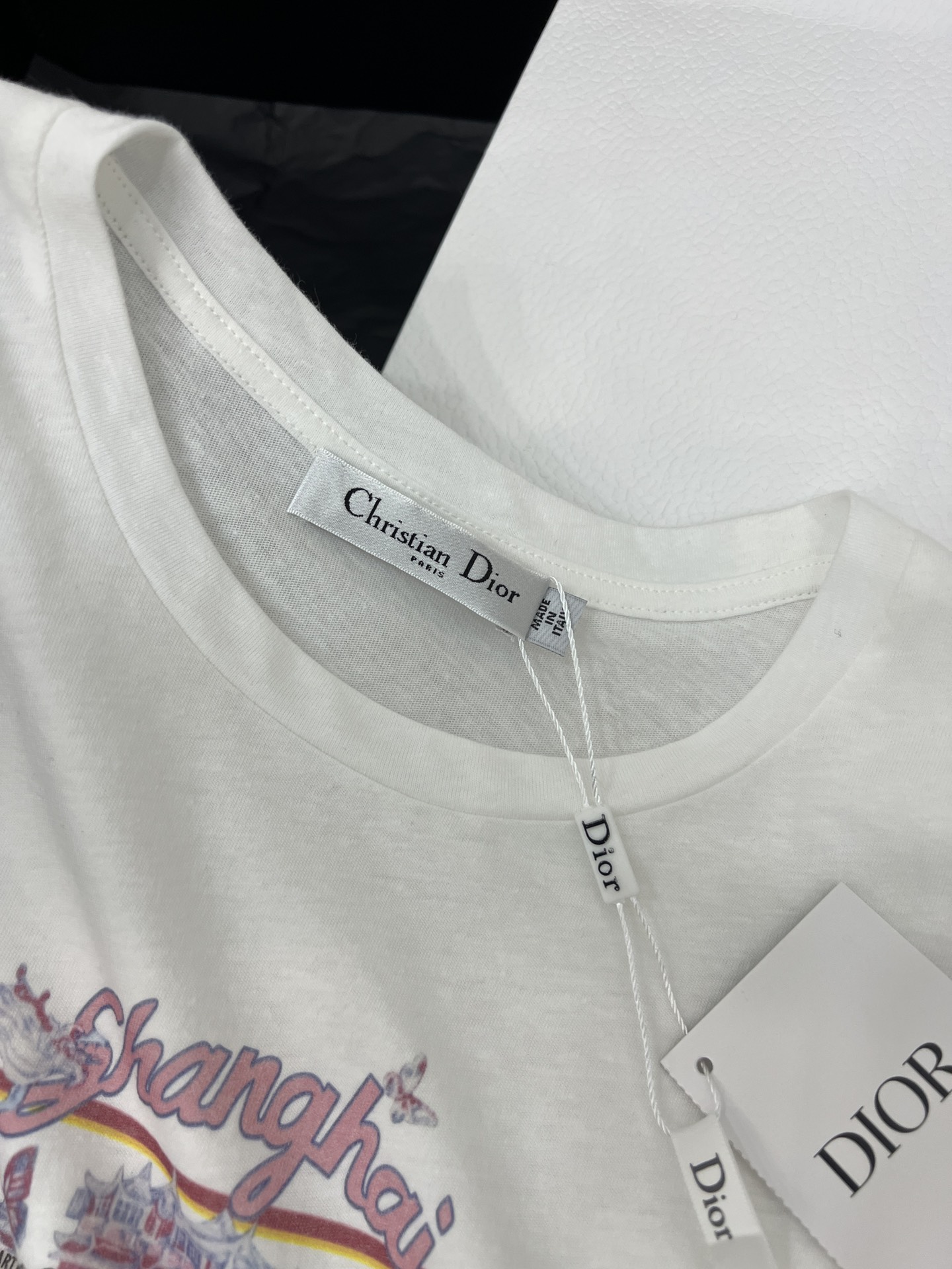 Romantic Seine River T-Shirt: Parisian Pattern, Imported Pure Cotton, Comfortable Fit - 图片 3