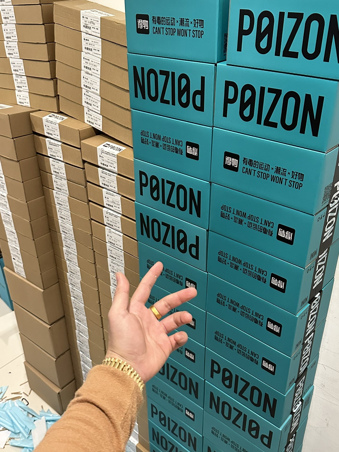 苹果耳机发货实拍 代发当天出物流✈️