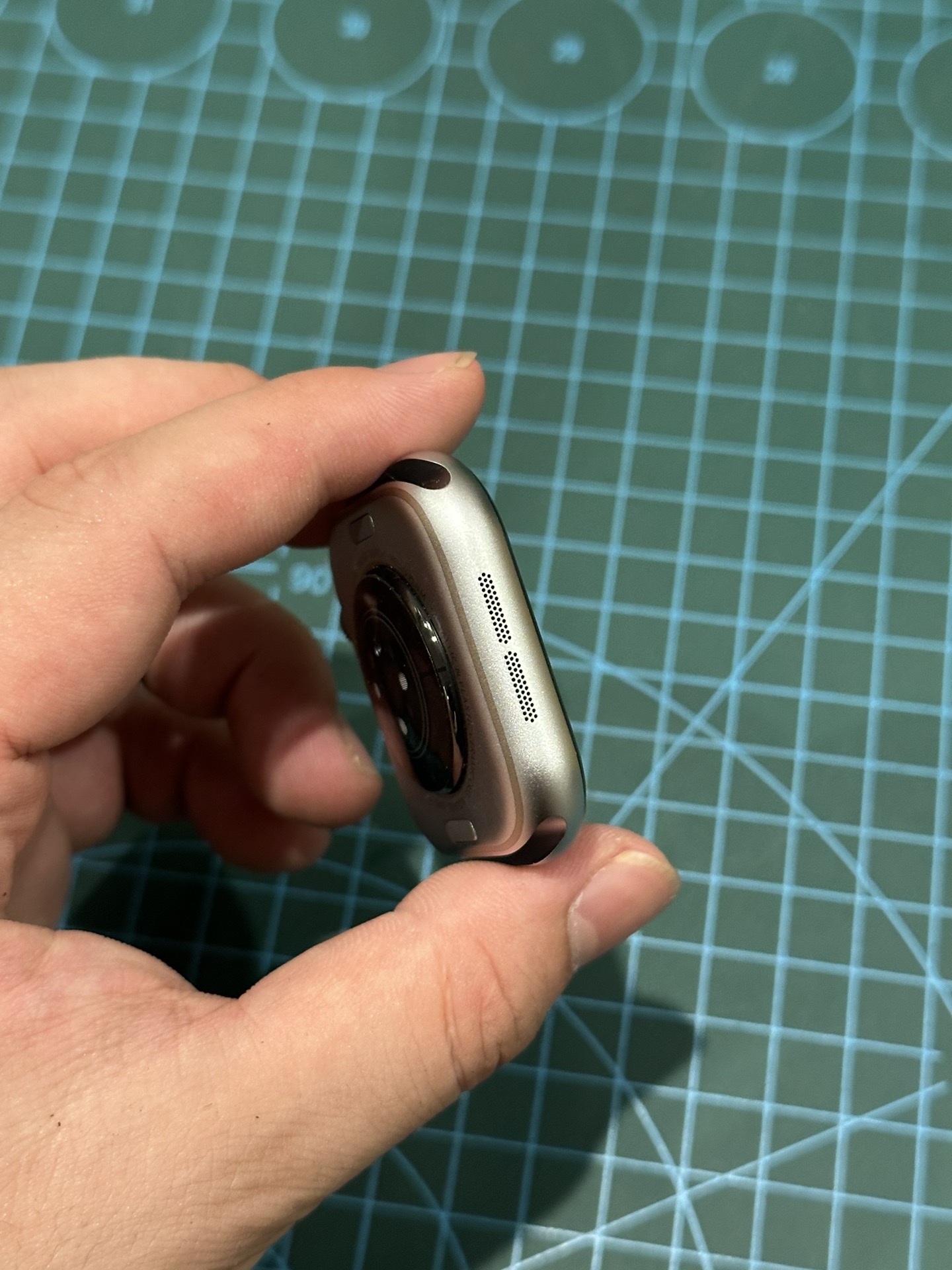 新款苹果S10手表 开发中，，预计月底出货