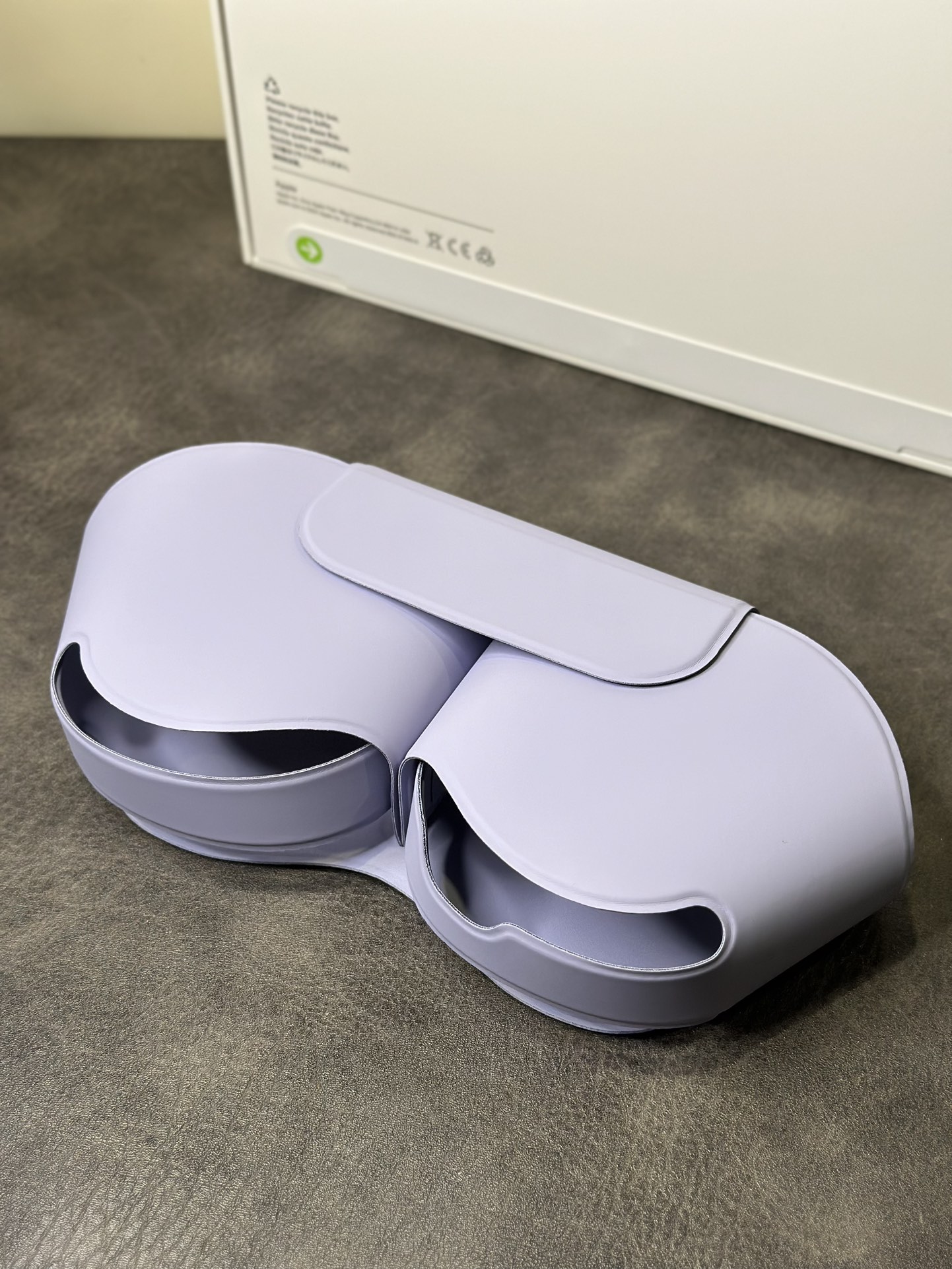 AirPods Max 2nd Generation - Purple - Immersive Audio Experience 3 i1731913378 3726 4