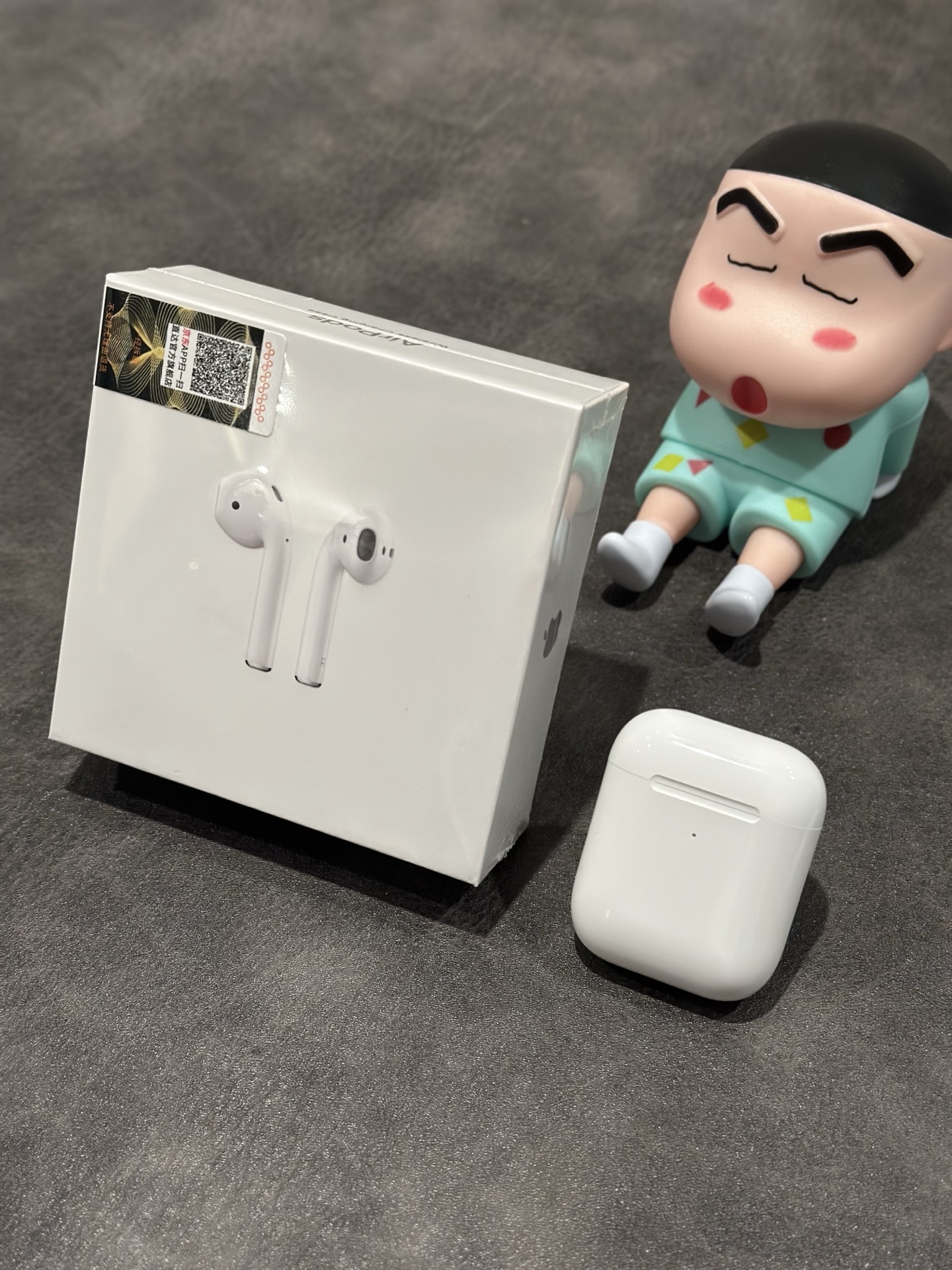 出厂批发价💰110
京东充正版 苹果AirPods 二代耳机
顶配定制充正版本‼悦虎1562AE高配芯片
升级钢铁纽扣电池 续航时间6小时 带空间音频
本机带序列号官网可查!所有功能和正品一致‼
目前市面最顶配可混正版本 支持任何检验方式
还原原装一样外观 原装原厂壳 灰白指示灯罩
美纹缝 空间音频 入耳检测 触压切歌 接听电话
三真电量 超长续航 通话/听音乐可达6小时左右
改名 定位 触控操作 入耳检测 原装有的功能全部实现
质量非常顶 区别市面通货 欢迎对比打脸
报货默认赠送保护壳 无线充 发票 京东包装盒等
售后保修三个月 耳机外观没磨损15天内可退换