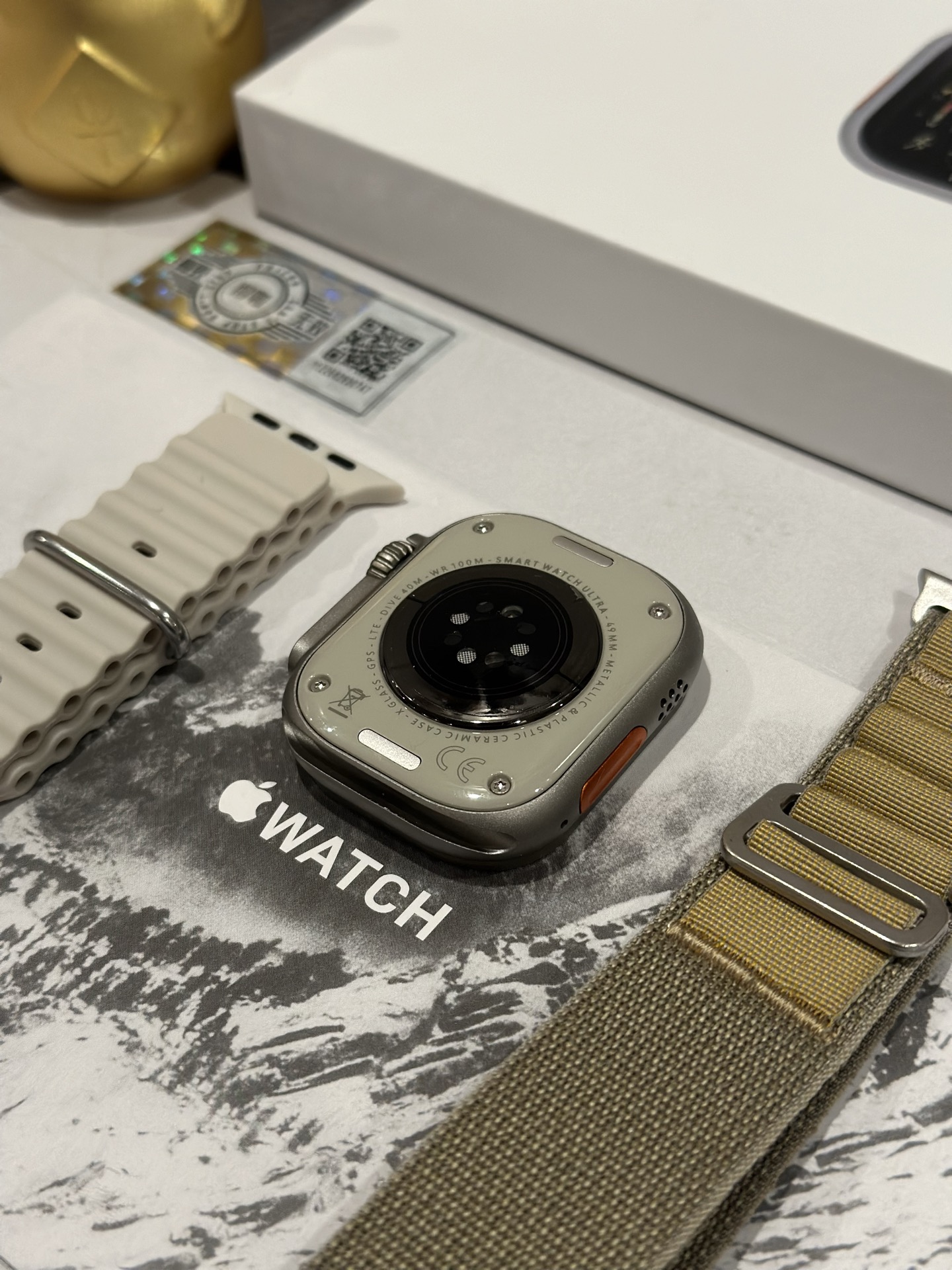 出厂批发价💰290
ln毒版 苹果AppleWatch Ultra2 蓝牙手表
莆田工厂订单 真正1:1完美复刻 可通用正品配件
目前唯一能跟正品通用配件的版本 认准这一点‼️
市面其版本都无法做到能用正品保护壳跟配件
包装跟正品一样带苹果logo 高端复刻认准莆田制造
外观细节做工功能甩华强北那些山寨电子垃圾两条街
原装AMOLED臻彩屏 支持屏幕常亮以及熄屏显示
支持300+自定义表盘 主题风格随你切换 全部免费‼️
重磅功能来了!!各位注意看介绍
支持手机微信消息即时提醒(支持iOS/Android)
支持蓝牙通话/NFC门禁卡 离线付款码 噪音检测等
本地相册音乐/不带手机也可以离线连接蓝牙耳机听歌
录音 股票 小说 股票信息 解压小游戏等 功能非常多
• 上百种运动模式 实时记录运动数据
• 精准心率/ 睡眠质量深度分析
• 女性健康周期提醒 贴心呵护每一天
内置ai智能助手 随时解答你的任何疑问
电池全面升级 日常使用续航2天待机可达7天
强烈推荐各位入手一试!到手不满意包退换
本产品支持售后
质量问题保修三个月 屏幕膜没撕过可退换‼️