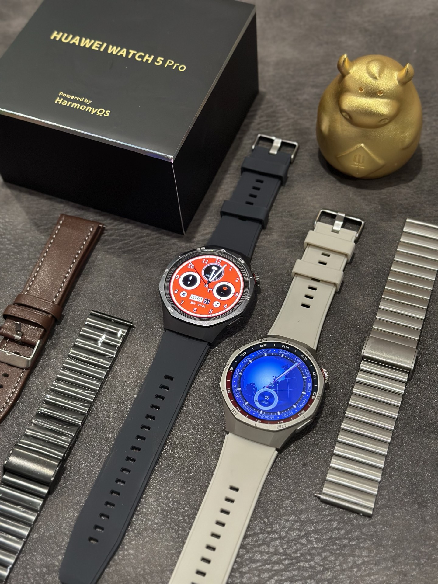 官网在售2个配色 华为HUAWEI GT5Pro蓝牙手表 黑色 银色现货 赠送图中3条表带‼️