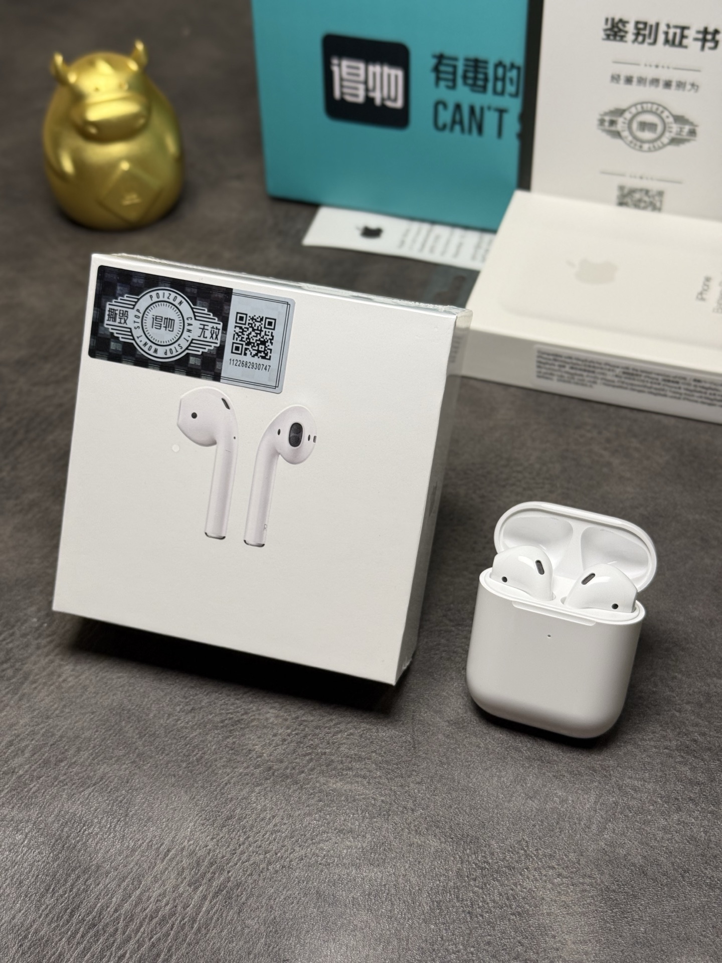 出厂批发价💰150
ln毒版 苹果AirPods2 二代耳机
莆田工厂订单 外观功能都是最高标准1:1复刻正品
支持最新IOS26系统弹窗 设置界面显示完全一致
包装激光刻码/本机序列号官网可查 专供外贸充正订单
跟华强北那种山寨电子垃圾不是一个层次的东西

真实光感检测 佩戴听歌时候摘耳即停 入耳续播 
高通芯片方案代工 音质跟稳定性都是行业标杆
力度传感器支持捏按 切歌接电话响应精准零误触
无缝生态联动 开盖秒连iPhone/iPad/Mac
单次聆听5小时 搭配充电仓额外提供12小时电量
支持无线充电/闪电接口 充电5分钟畅听1小时
声学毕业生精心调教 无损音质精准还原livehouse
拒绝“参数虚标”的华强北山寨电子垃圾

毒版下单赠送苹果磁吸充电宝  保护壳
得物证书/防尘袋 专用发货小毒箱等配件
所有耳机售后保修三个月 耳机外观不磨损可退换‼️