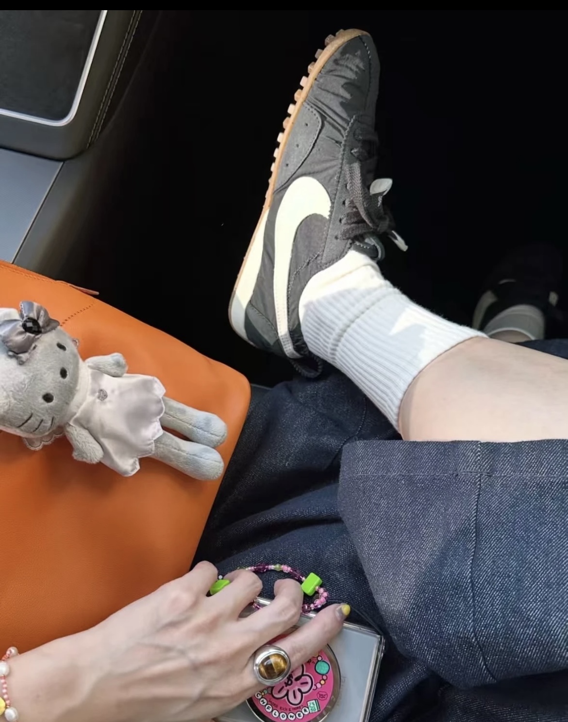 NO:613815,Xiaohongshu has already been flooded with requests for goods; casual shoes/sports shoes, sneakers19860909小红书早已铺天盖地的求货了；,休闲鞋/运动鞋,sneakers,Women's Shoes