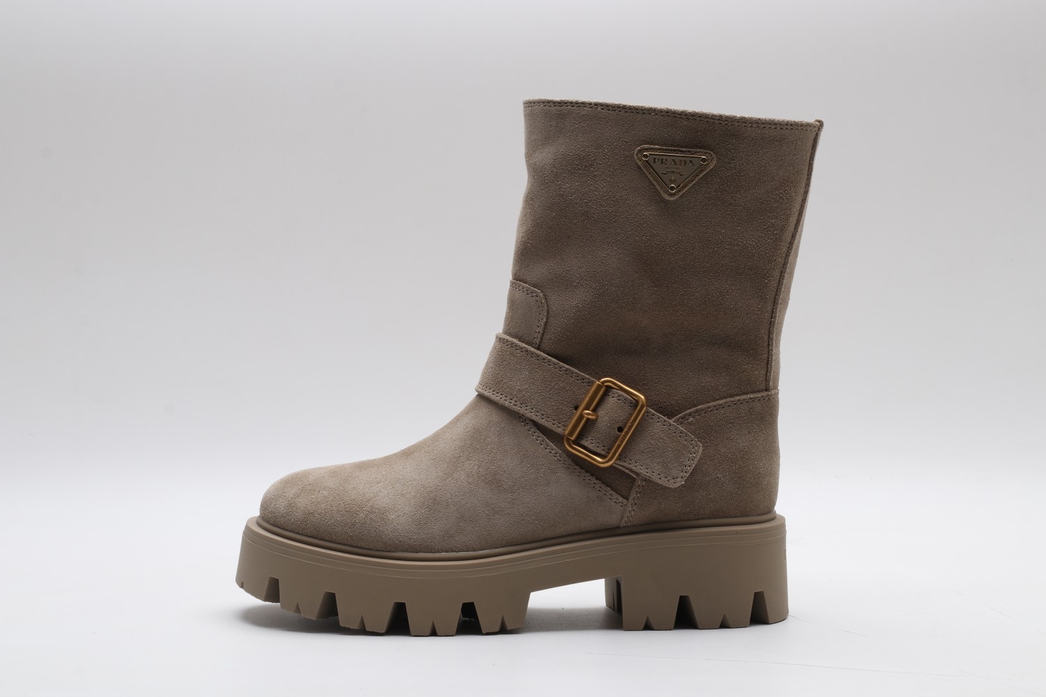 _dpQ9ssctU4vvAVR2-R0hxGuz3OaZl0bLVAhm_LA