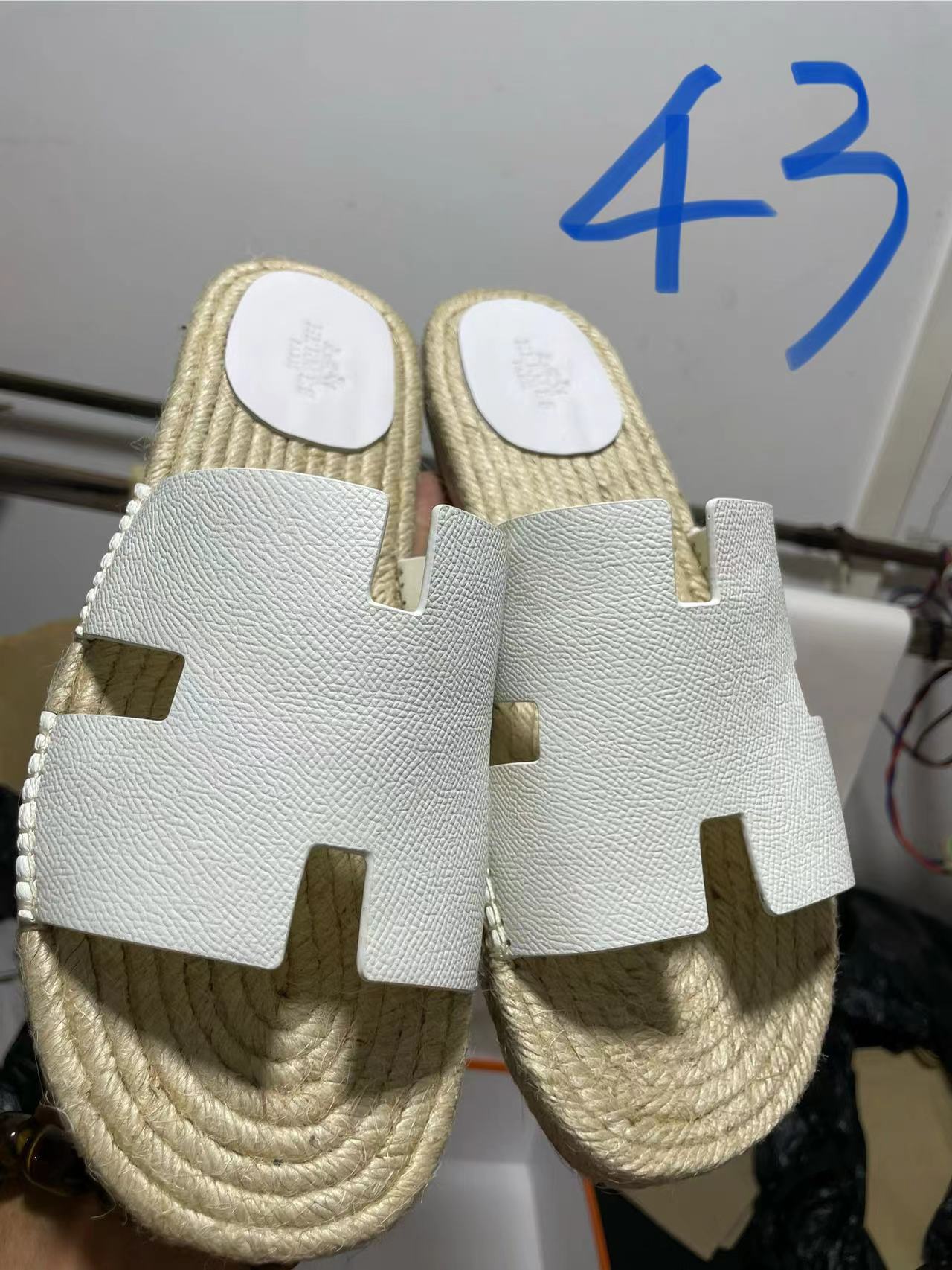 _dhY9sDH8HQHedCDbeWNHf2BTTrinvsjj9IpO_rQ