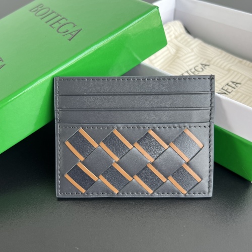 Bottega Veneta Woven Leather Card Holder, Slim & Lightweight - Style 731956 1 Bottega Veneta Woven Leather Card Holder, Slim & Lightweight - Style 731956