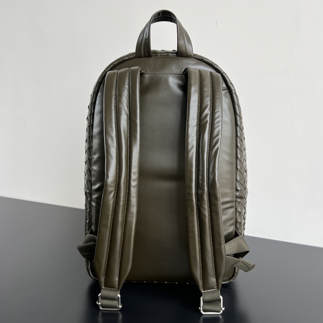 Bottega Veneta 730732 Dark Olive 46x30x14cm work