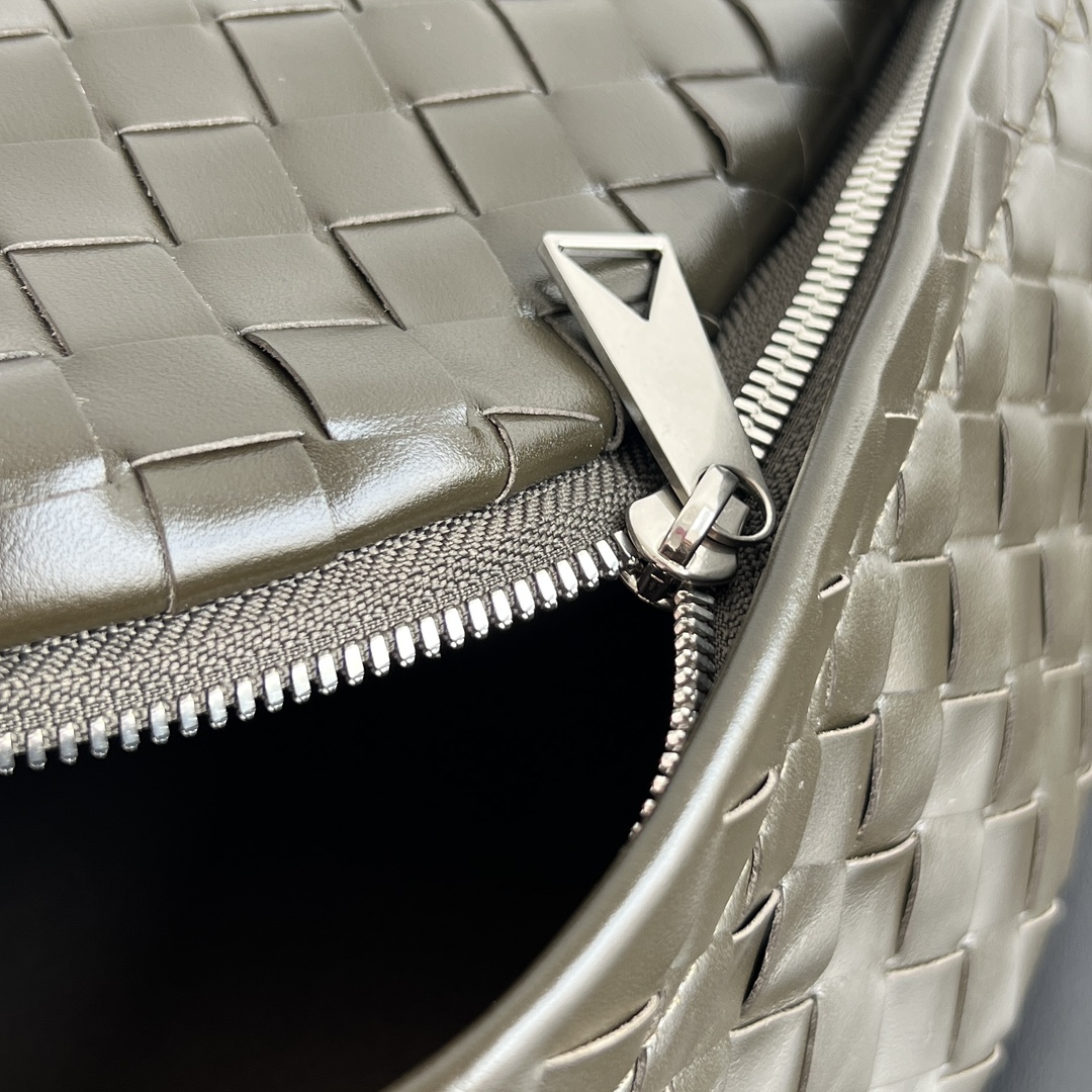 Bottega Veneta 730732 Olive Green Intrecciato 46x30x14cm everyday