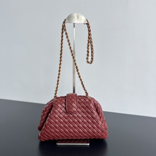Bottega Veneta Lauren 1980 Small Chain Crossbody Bag - Luxurious Design 1 Bottega Veneta Lauren 1980 Small Chain Crossbody Bag - Luxurious Design