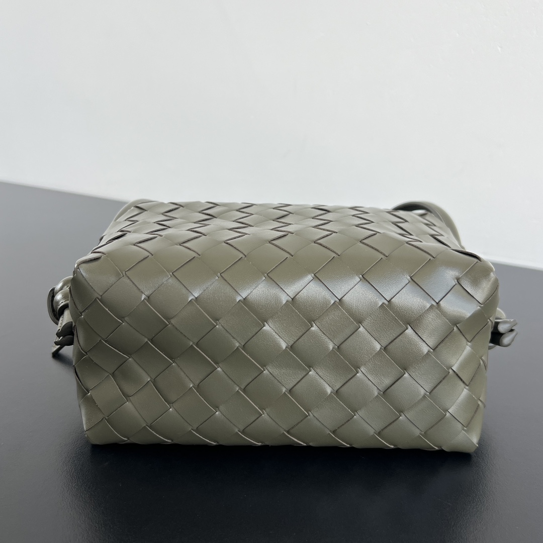 Сумка-мешок Bottega Veneta
