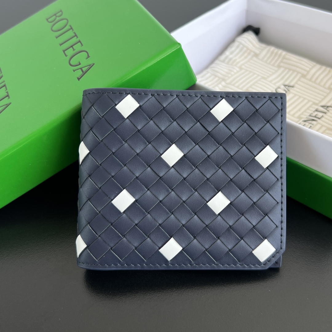 Bottega Veneta Bi-Fold Wallet Piccolo Woven Leather Blue/White 9.5*11*0.5cm