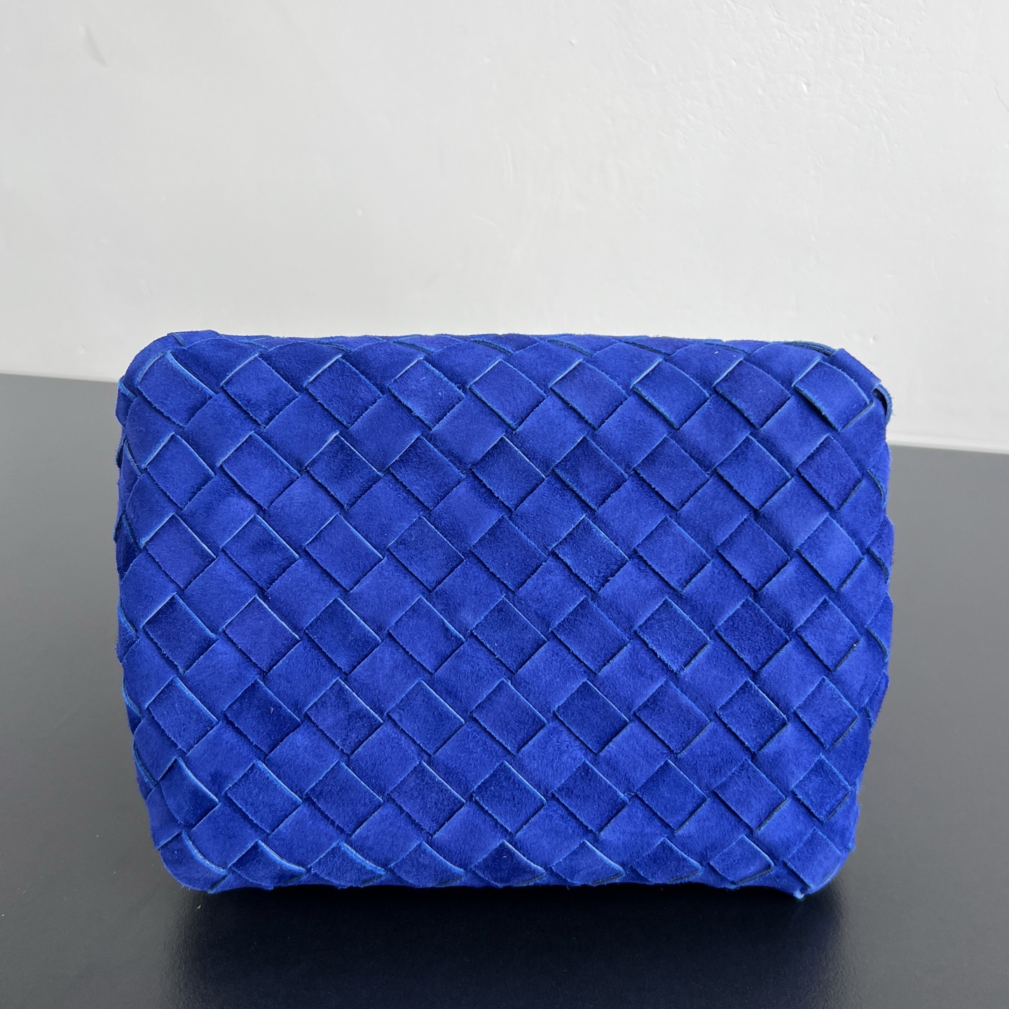 Сумка Bottega Veneta с плетением Intrecciato